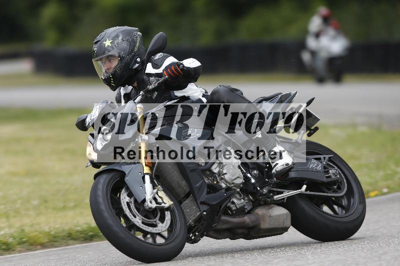 /19 26.05.2025 FREERIDE Training ADR/Gruppe M/22